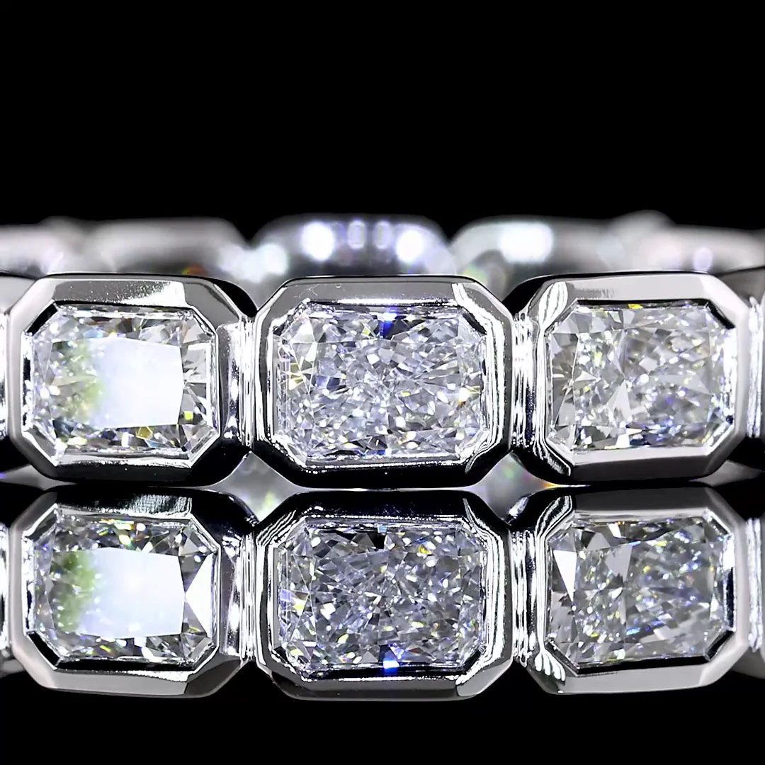 1.94 Cts 18k White Gold Radiant Shape Eternity Band Eternity Band - Image 3