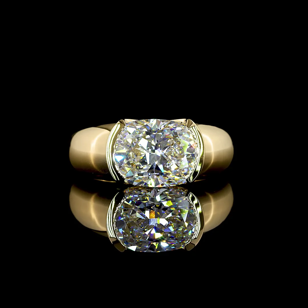 3.04 Cts 14k Yellow Gold Cushion Brilliant Shape Solitaire Ring - Video