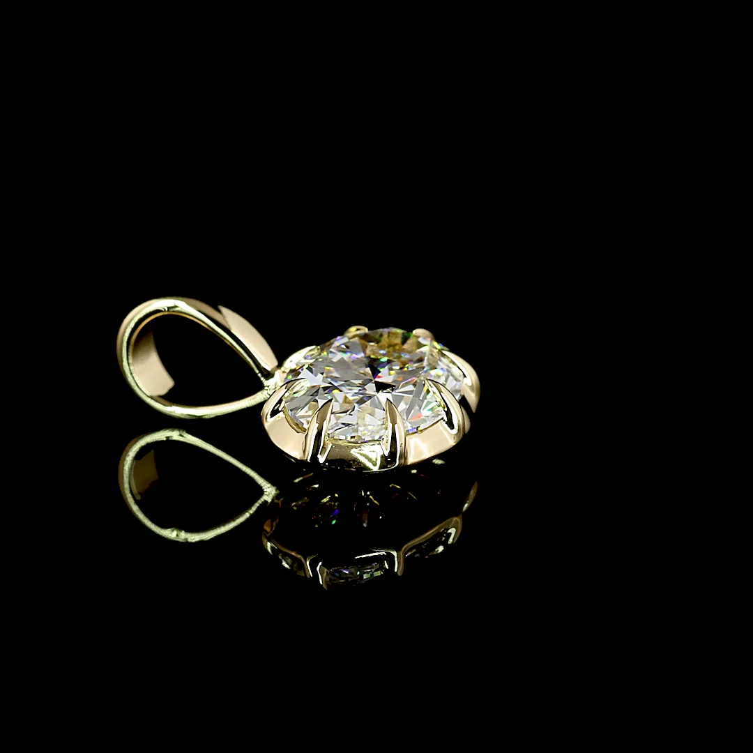 1.56 Cts 14k Yellow Gold Oval Shape Solitaire Pendant - Video