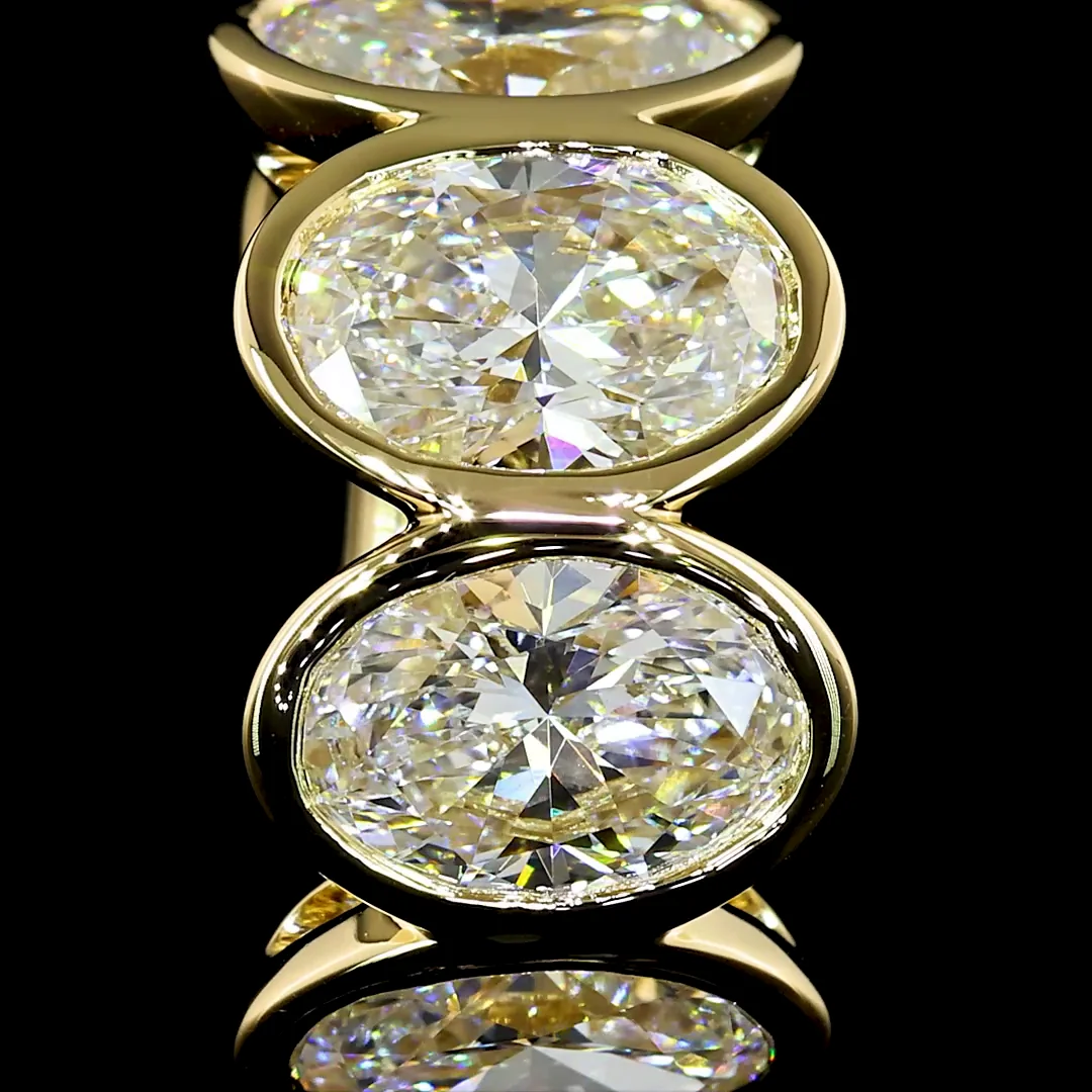 5.02 Cts 14k Yellow Gold Oval Shape Huggies Earring - Image 2