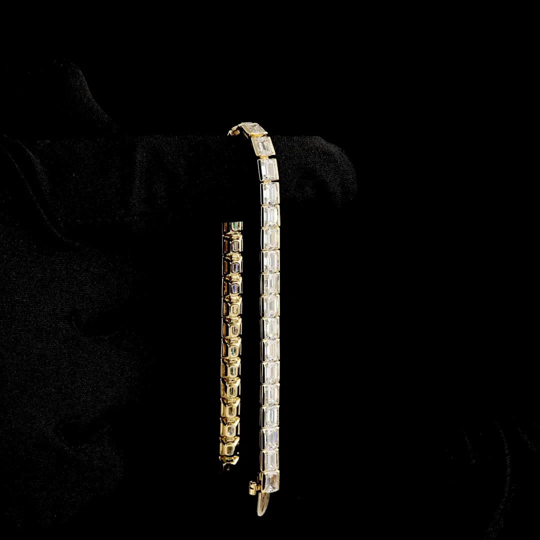 11.96 Cts 14k Yellow Gold Emerald Shape Tennis Bracelet - Image 3