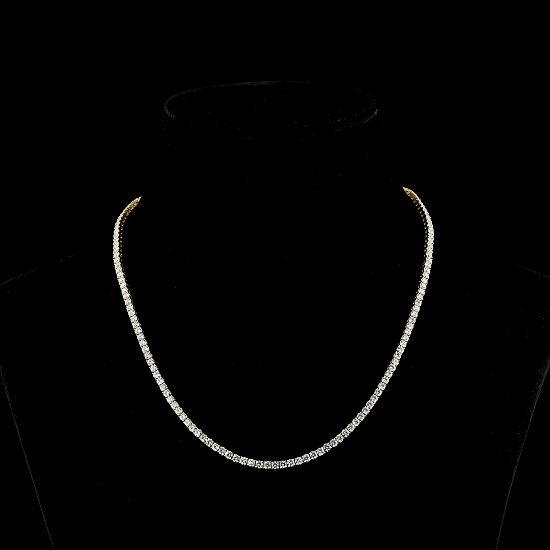 10.04 Cts 14k Yellow Gold Round Shape Tennis Necklace - Video