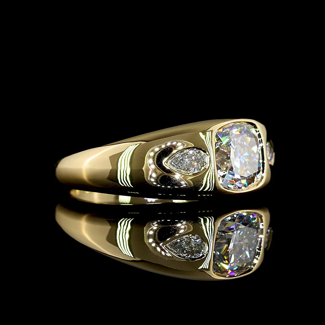 1.7 Cts 14k Yellow Gold Square Cushion Brilliant Shape 3 Stones Ring - Video