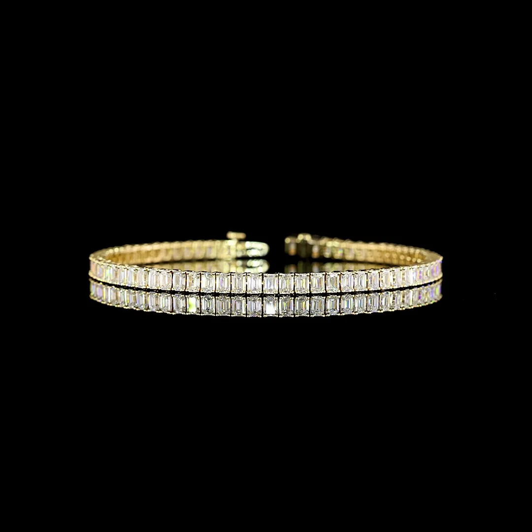 7.09 Cts 14k Yellow Gold Emerald Shape Tennis Bracelet - Video