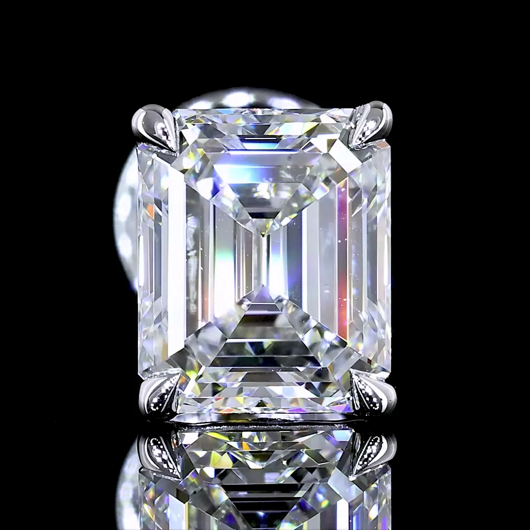 1.81 Cts 14k White Gold Emerald Shape Studs Earring - Image 2