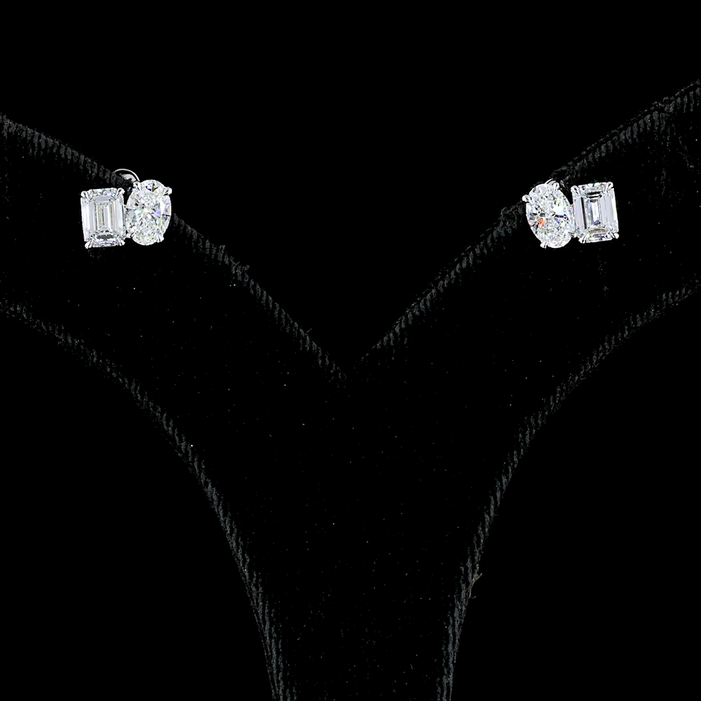 1.96 Cts 14k White Gold Mix Shape Studs Earring - Video