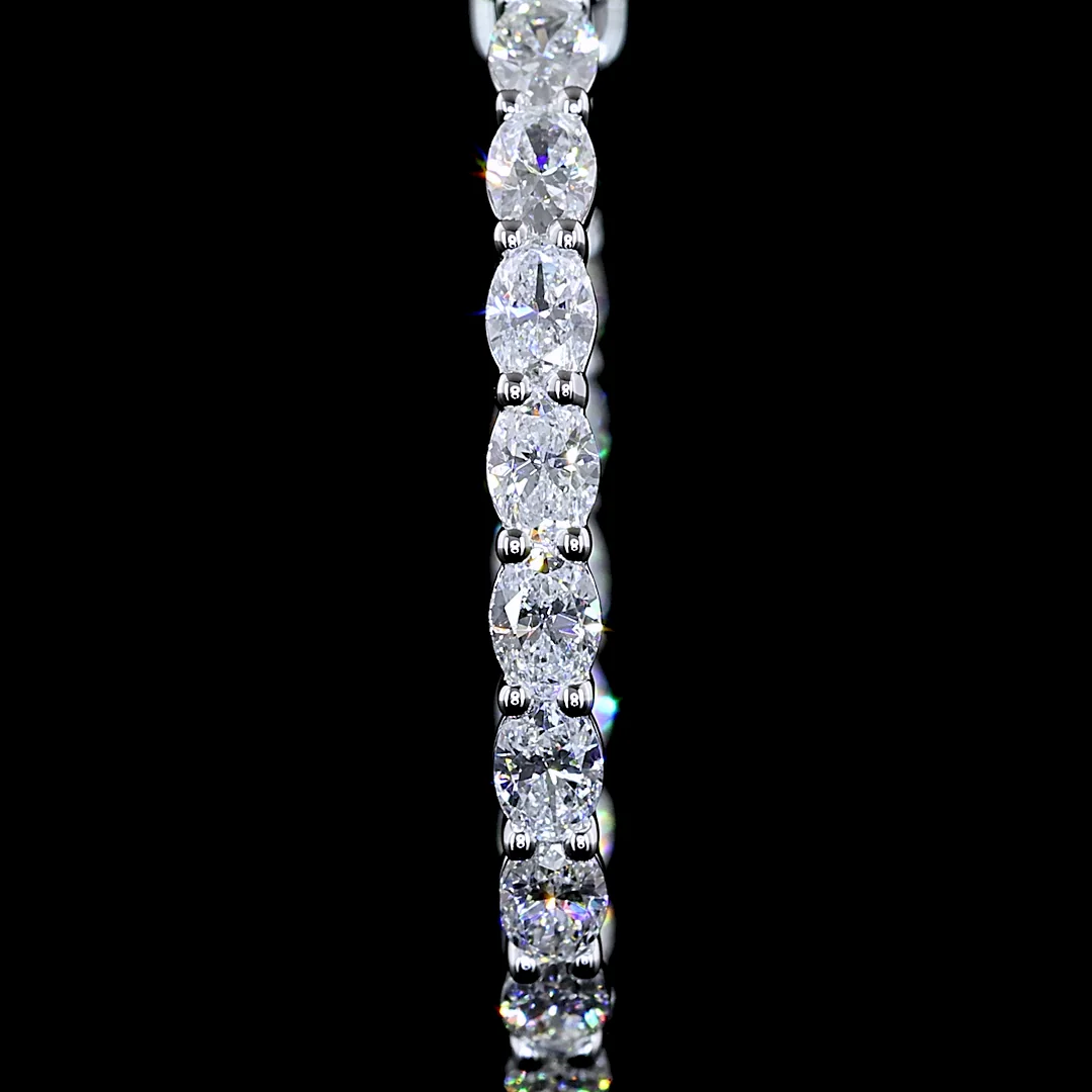 1.86 Cts 14k White Gold Oval Shape Hoops Earring - Image 2