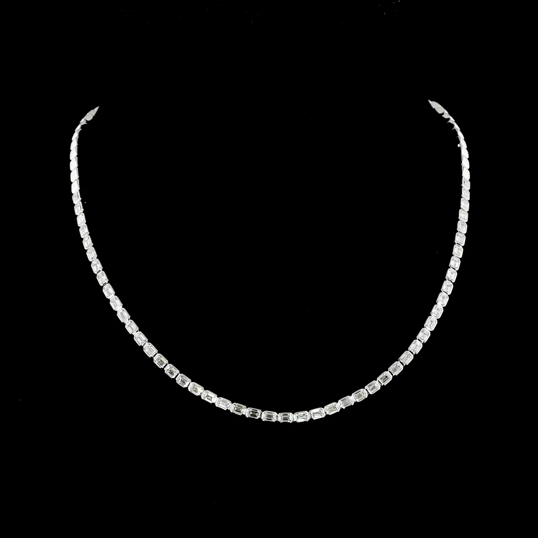 5.44 Cts 14k White Gold Emerald Shape Tennis Necklace - Video