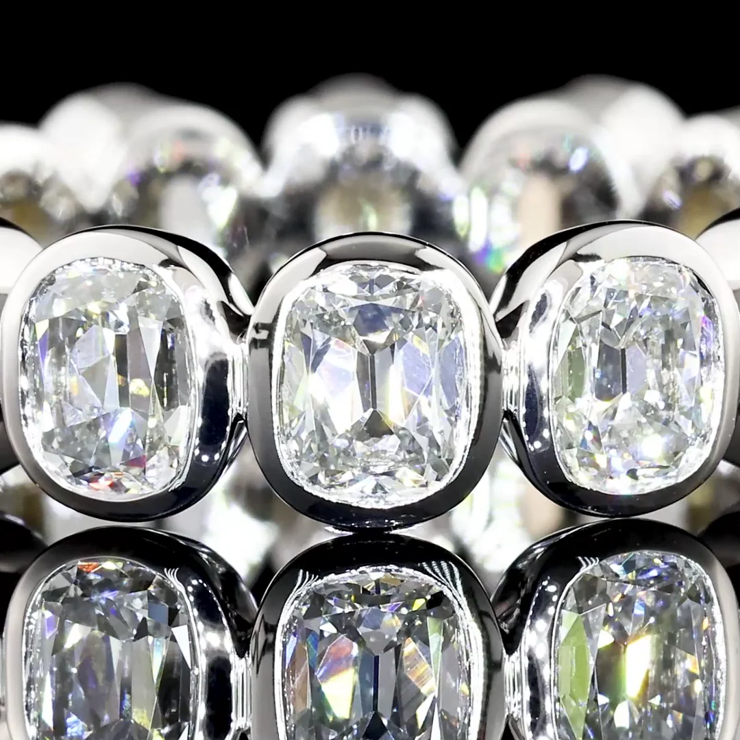 3.65 Cts 14k White Gold Antique Cushion Shape Eternity Band Eternity Band - Image 2