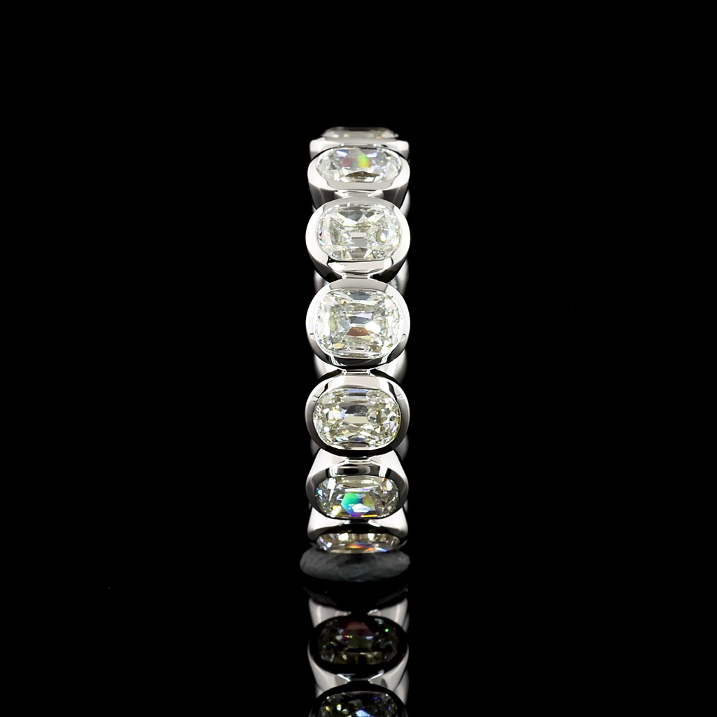 3.65 Cts 14k White Gold Antique Cushion Shape Eternity Band Eternity Band - Image 3