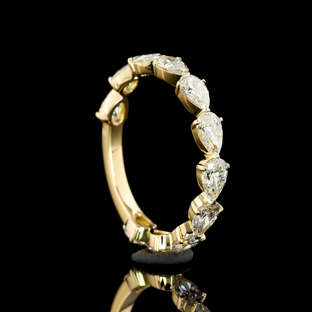 1.66 Cts 18k Yellow Gold Pear Shape 3/4 Band Eternity Band - Image 4