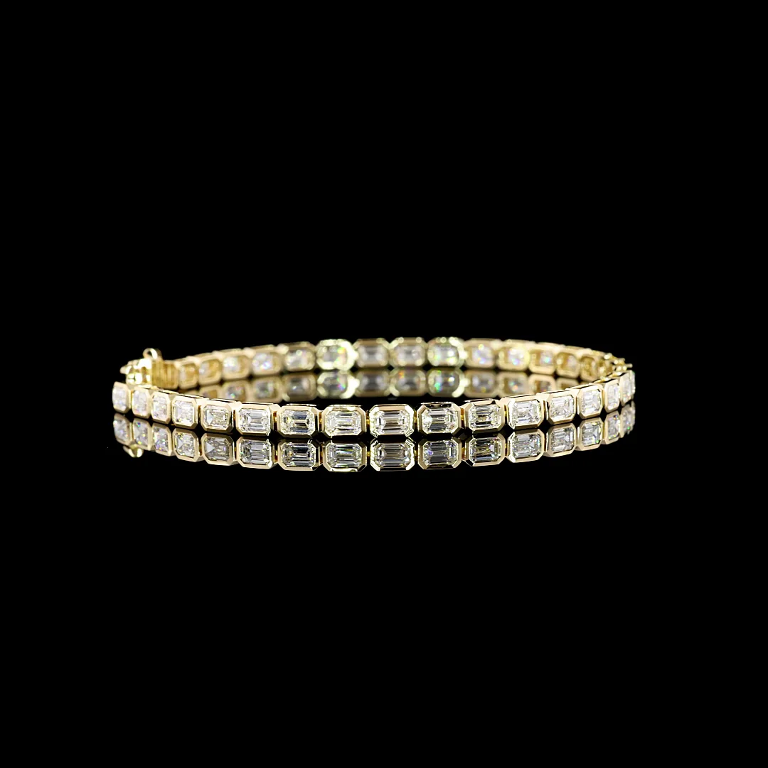 6.84 Cts 14k Yellow Gold Emerald Shape Tennis Bracelet - Video