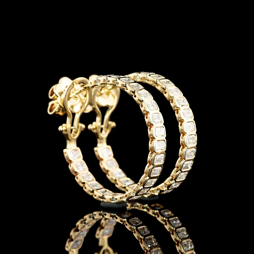 2.57 Cts 14k Yellow Gold Emerald Shape Omega Hoops Earring - Video