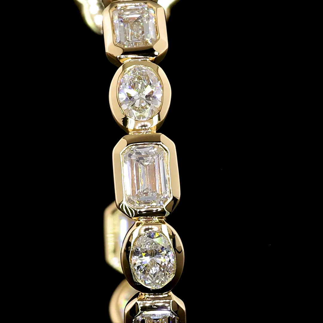 2.78 Cts 14k Yellow Gold Mix Shape C Hoops Earring - Image 3