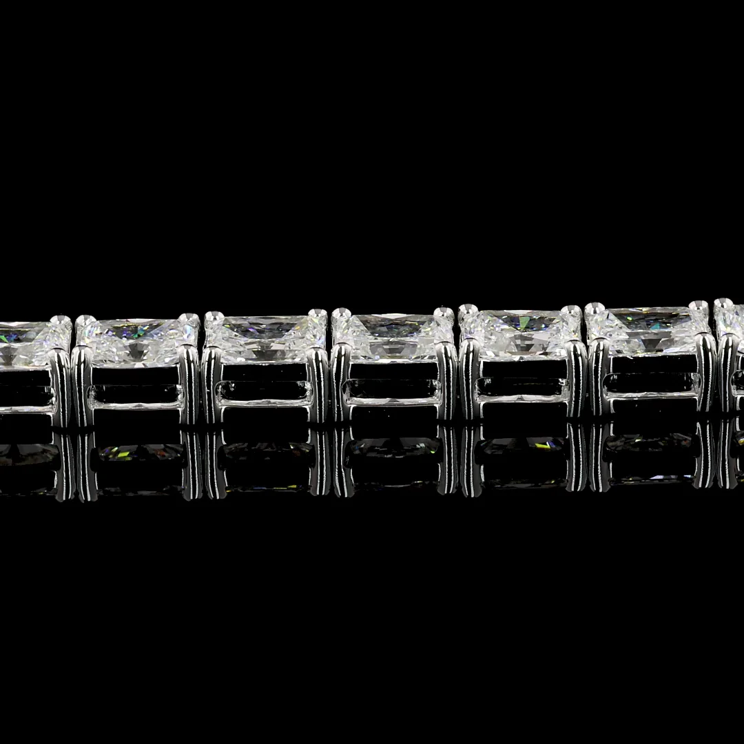 7 Cts 14k White Gold Radiant Shape Tennis Bracelet - Image 4