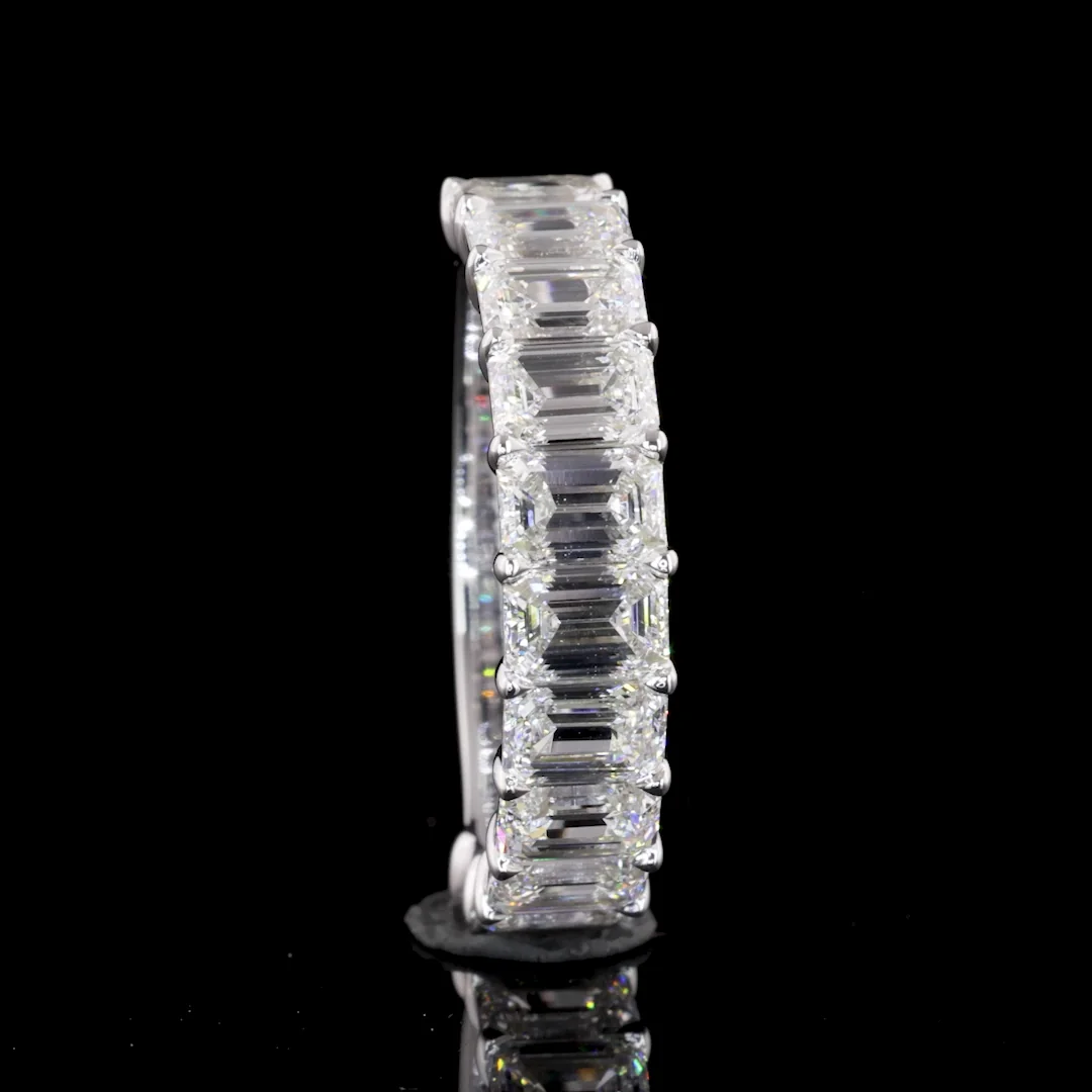 2.88 Cts 14k White Gold Emerald Shape Half Eternity Eternity Band - Image 4