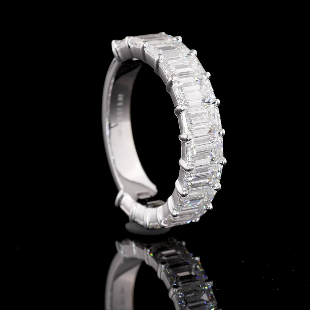 3.97 Cts 14k White Gold Emerald Shape Half Eternity Eternity Band - Image 3