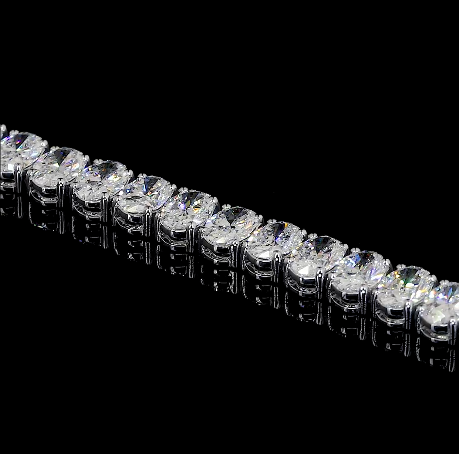 4.88 Cts 14k White Gold Oval Shape Tennis Bracelet - Image 4