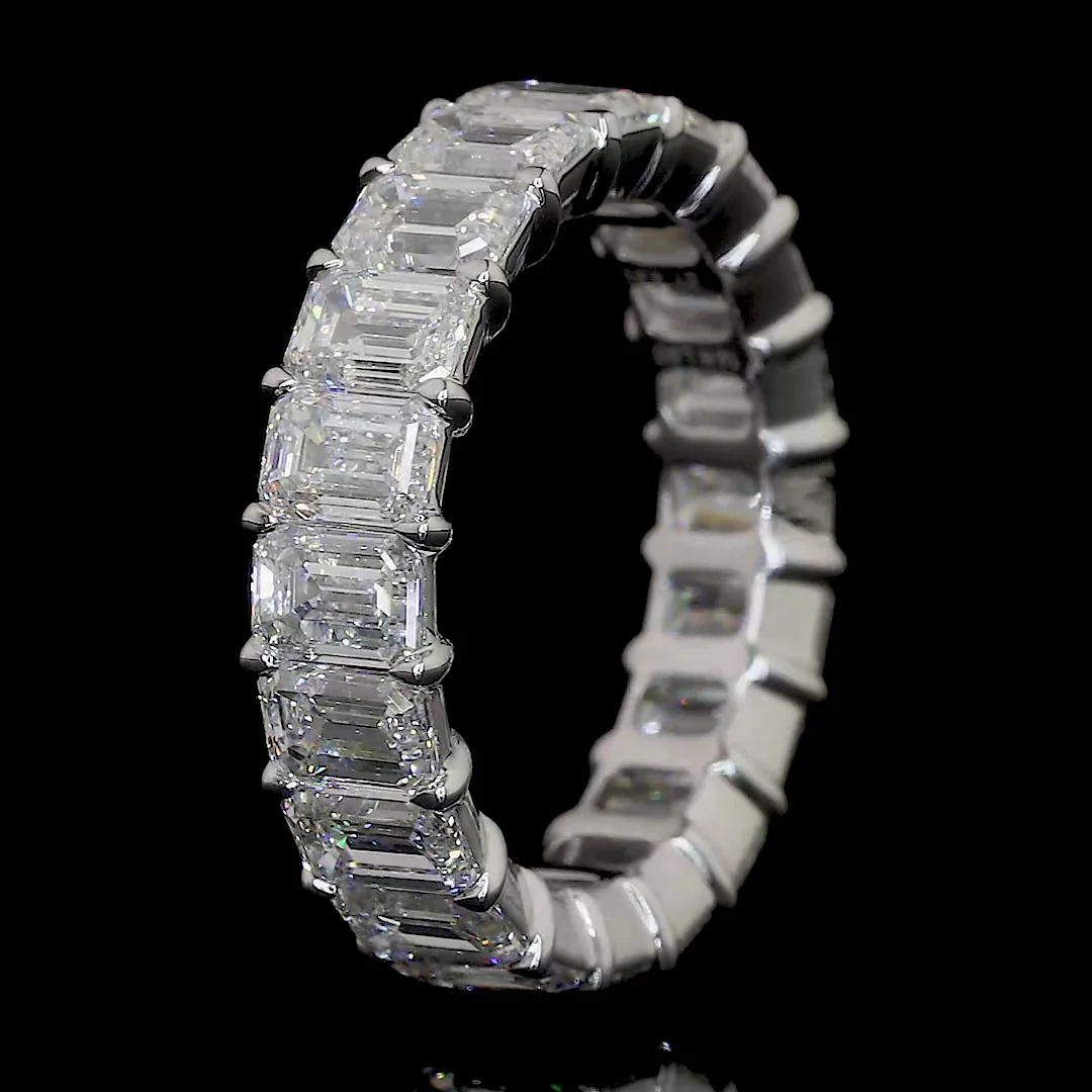 8.71 Cts 18k White Gold Emerald Shape Eternity Band Eternity Band - Image 4