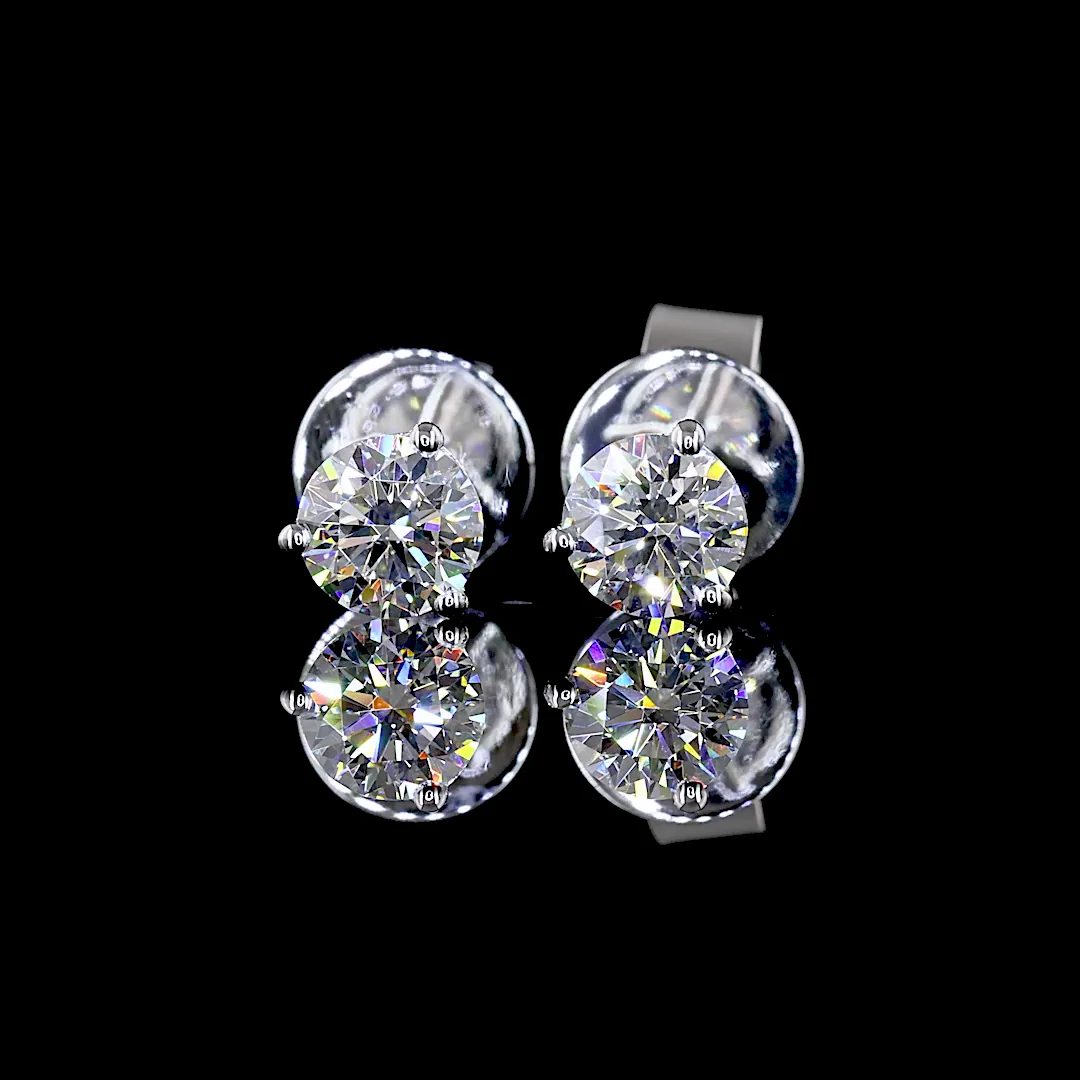 0.52 Cts 14k White Gold Round Shape Martini Earring