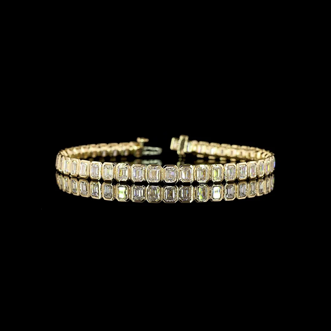 8.18 Cts 14k Yellow Gold Emerald Shape Tennis Bracelet
