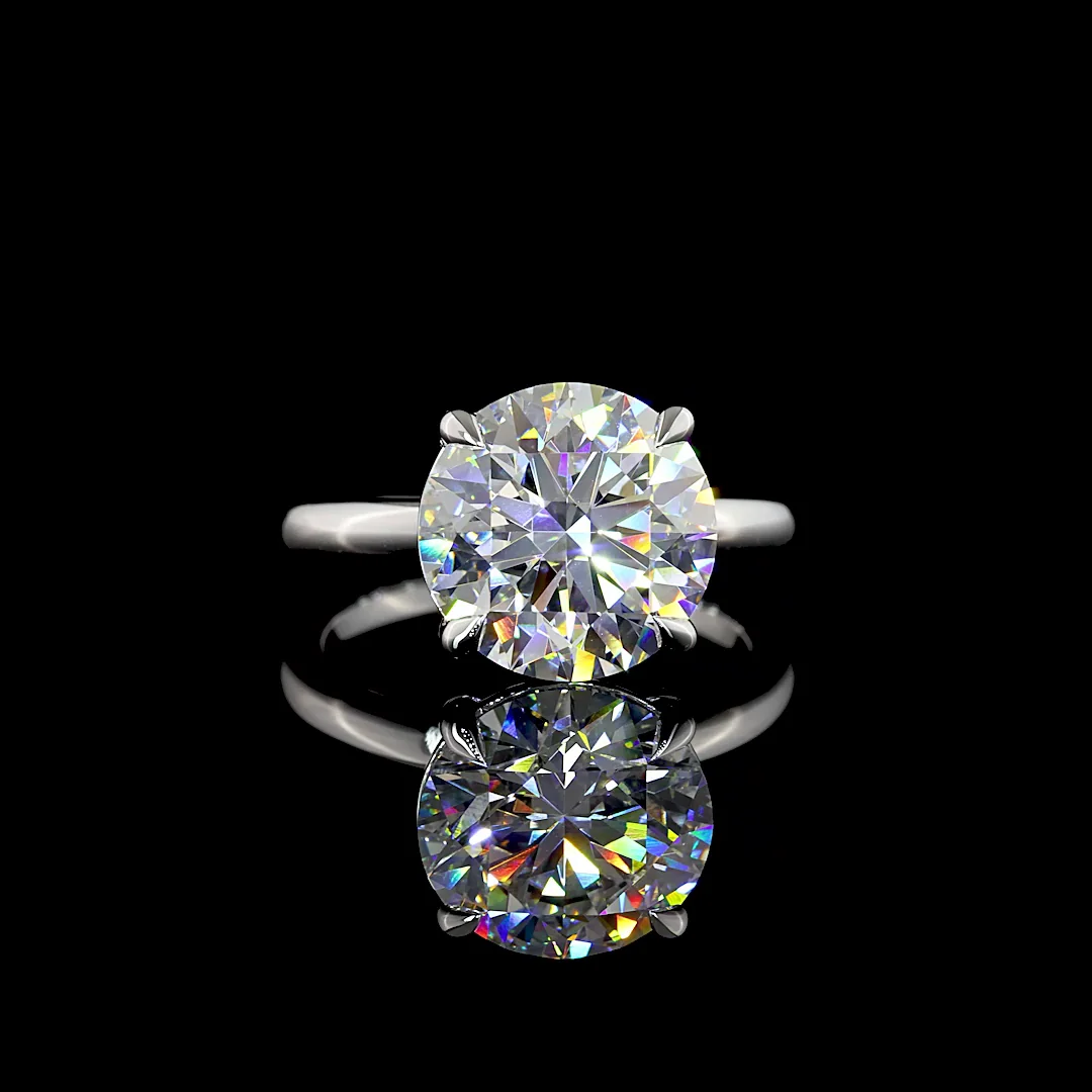 5.11 Cts 14k White Gold Round Shape Solitaire Ring