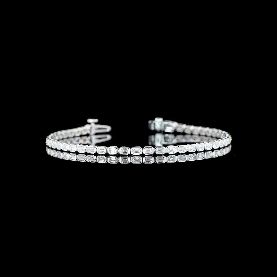 2.42 Cts 14k White Gold Emerald Shape Tennis Bracelet