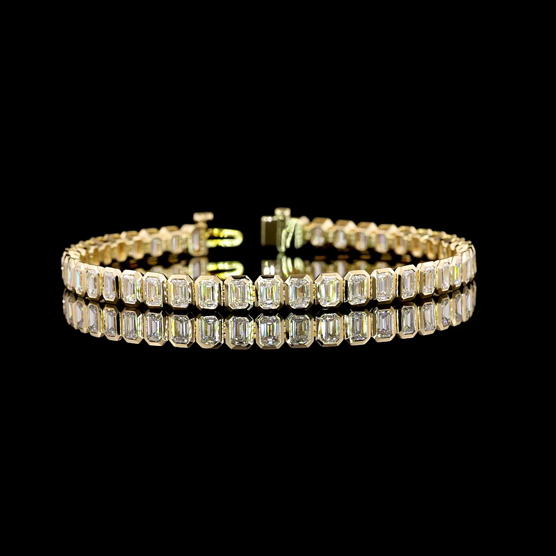 8.8 Cts 14k Yellow Gold Emerald Shape Tennis Bracelet
