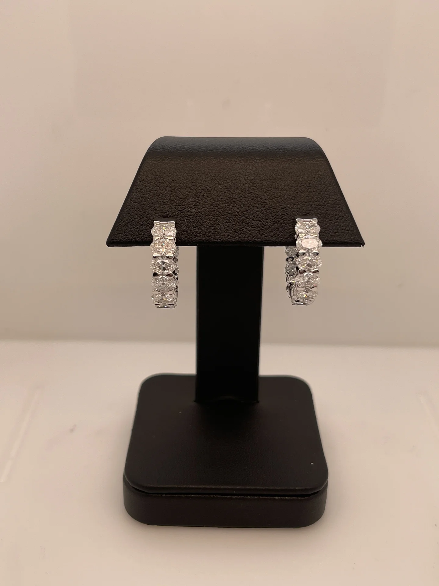 2.25 Cts 14k White Gold Oval Shape Huggies Earring