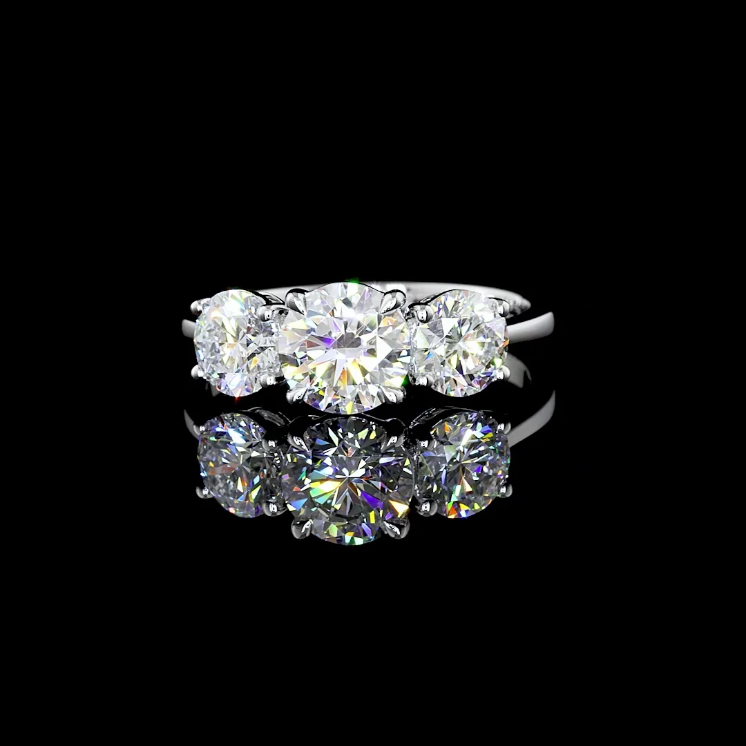 3.04 Cts Platinum Round Shape 3 Stones Ring