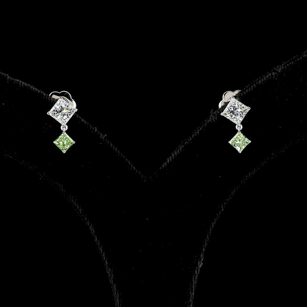 1.77 Cts 14k White Gold Princess Shape Hanging Earring