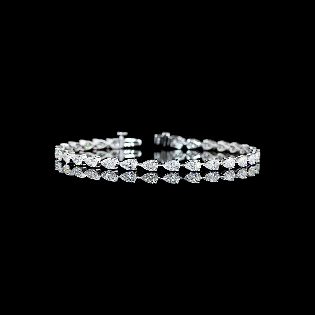 5.23 Cts 14k White Gold Pear Shape Tennis Bracelet