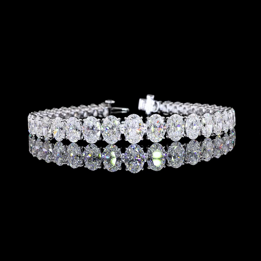 17.85 Cts 14k White Gold Oval Shape Riviera Bracelet