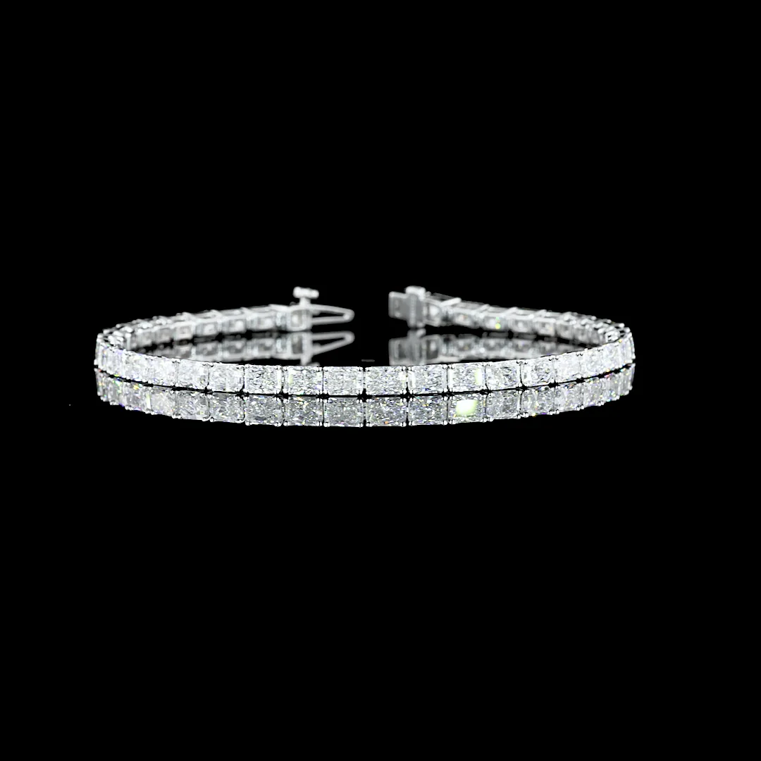8.34 Cts 14k White Gold Radiant Shape Tennis Bracelet