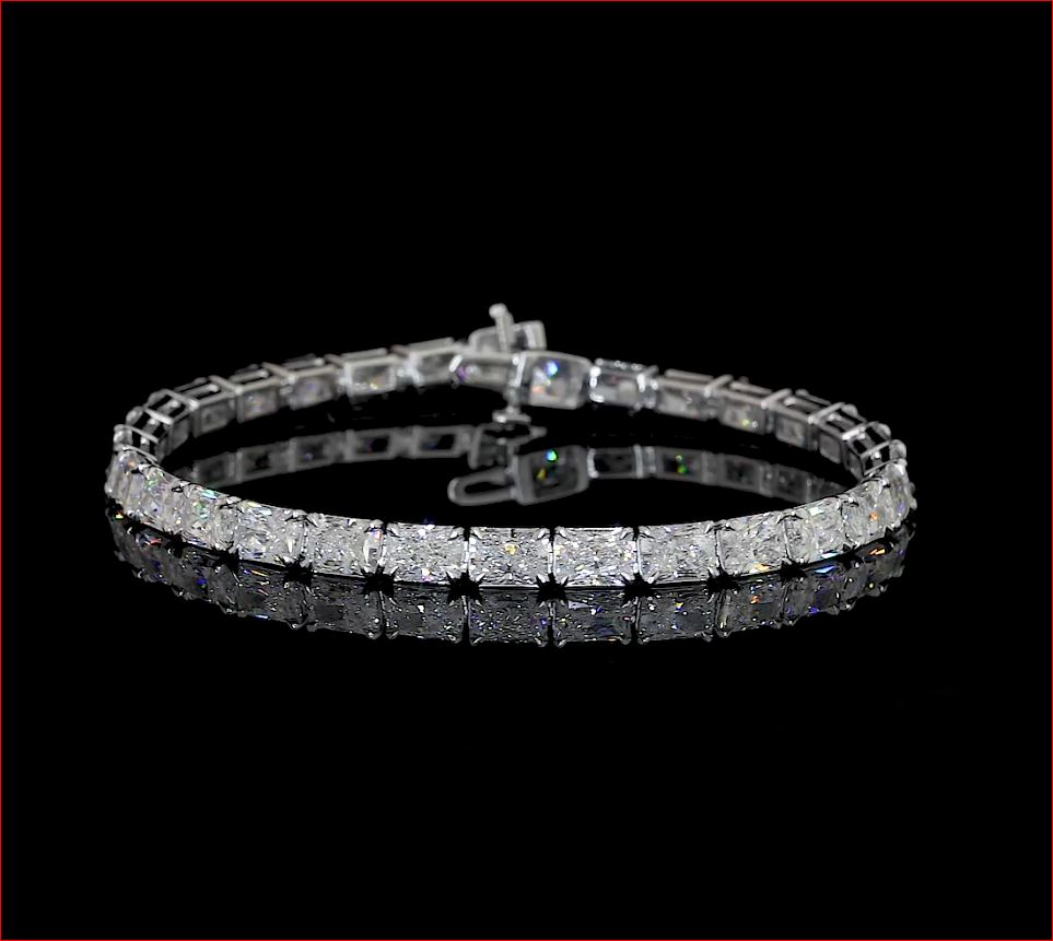 10.79 Cts 14k White Gold Radiant Shape Tennis Bracelet