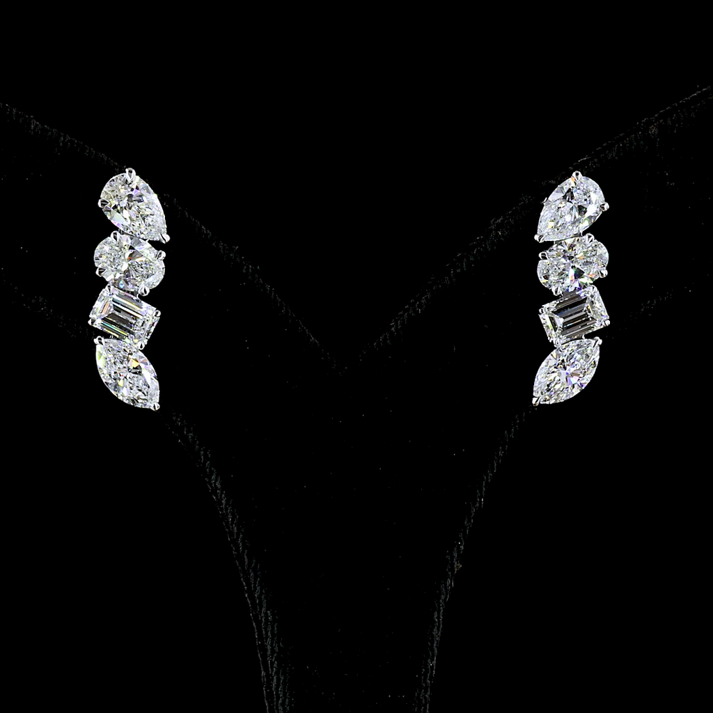 5.75 Cts 14k White Gold Oval Shape Crawler Earring