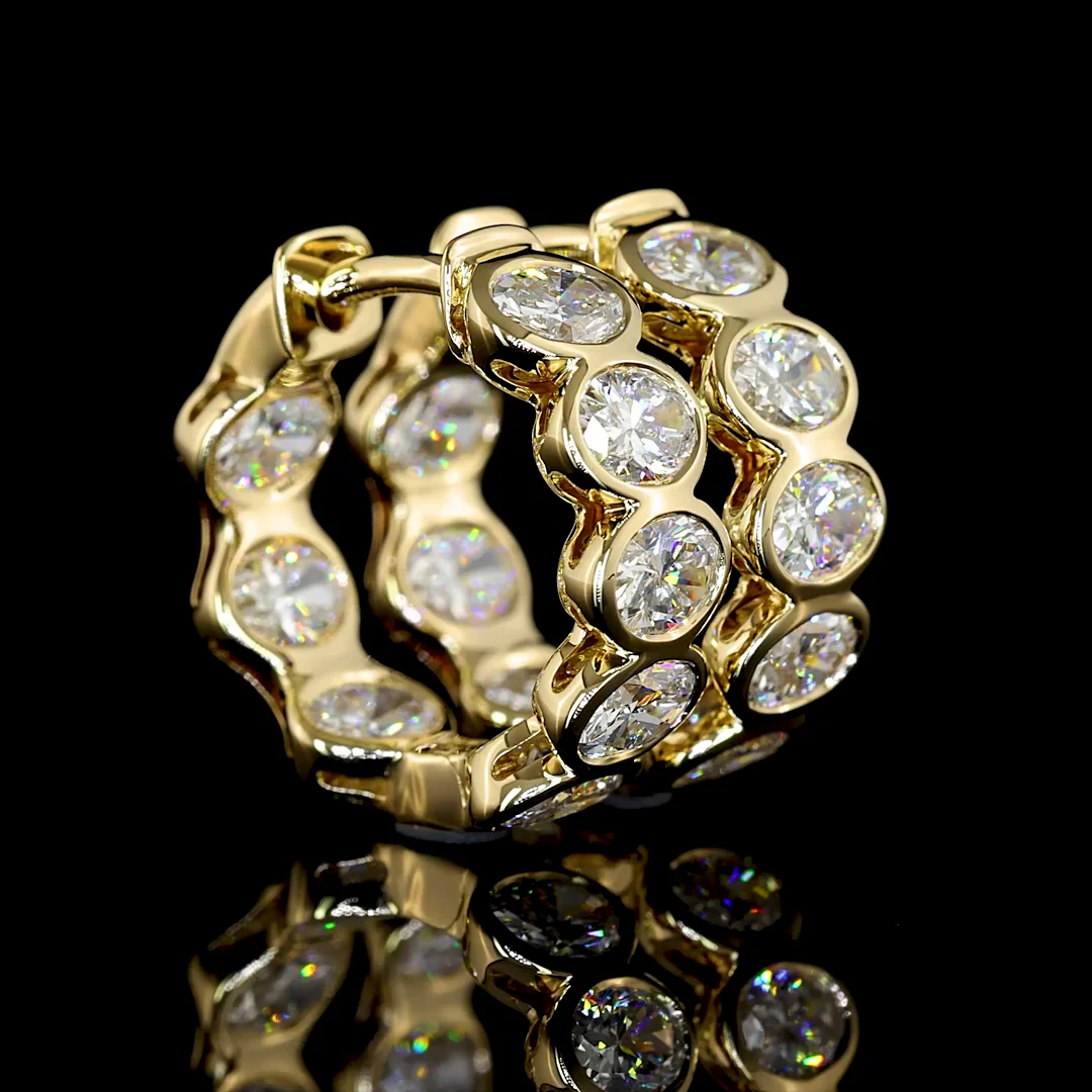 1.95 Cts 14k Yellow Gold Oval Shape Huggies Earring