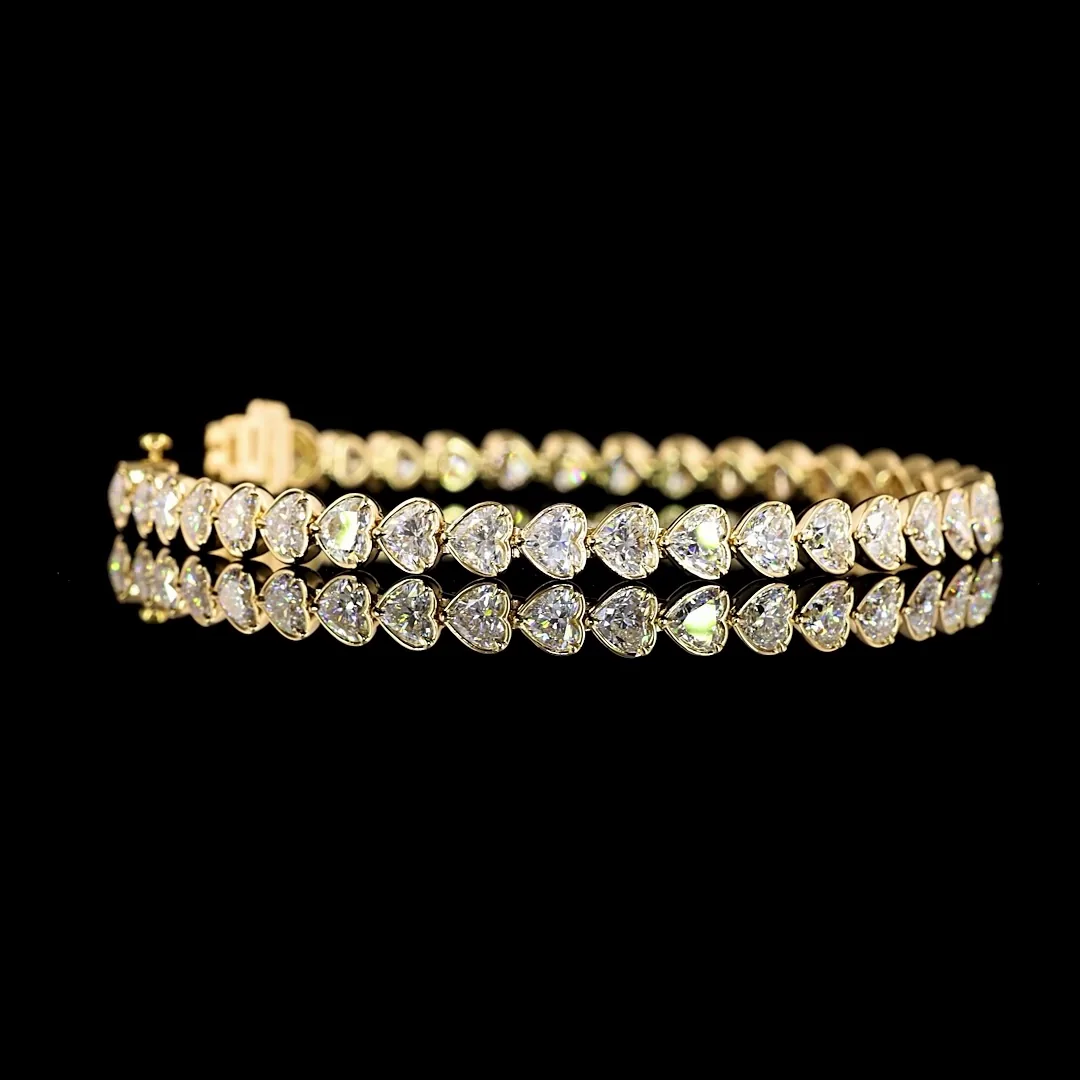 9.19 Cts 18k Yellow Gold Heart Shape Tennis Bracelet