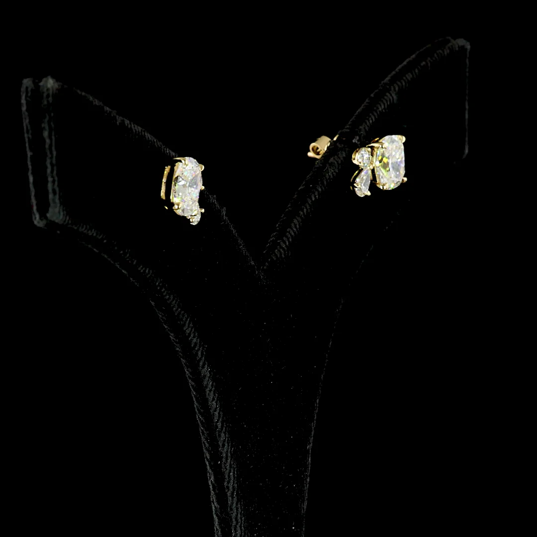 2.97 Cts 14k Yellow Gold Mix Shape Studs Earring