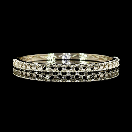 [BC18WBGRD450PM] 4.5 Cts 18k White Gold Round Shape Bangles Bracelet
