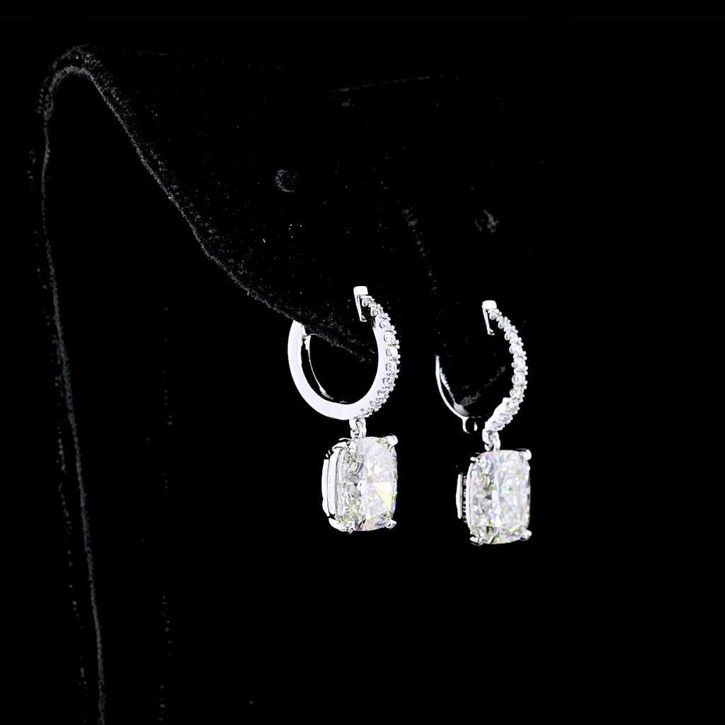 5.22 Cts 14k White Gold Cushion Brilliant Shape Hanging Earring