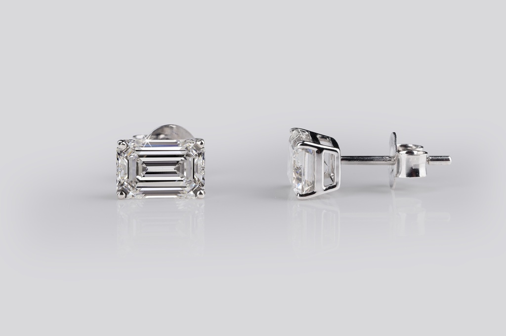 0.74 Cts 14k White Gold Emerald Shape Studs Earring