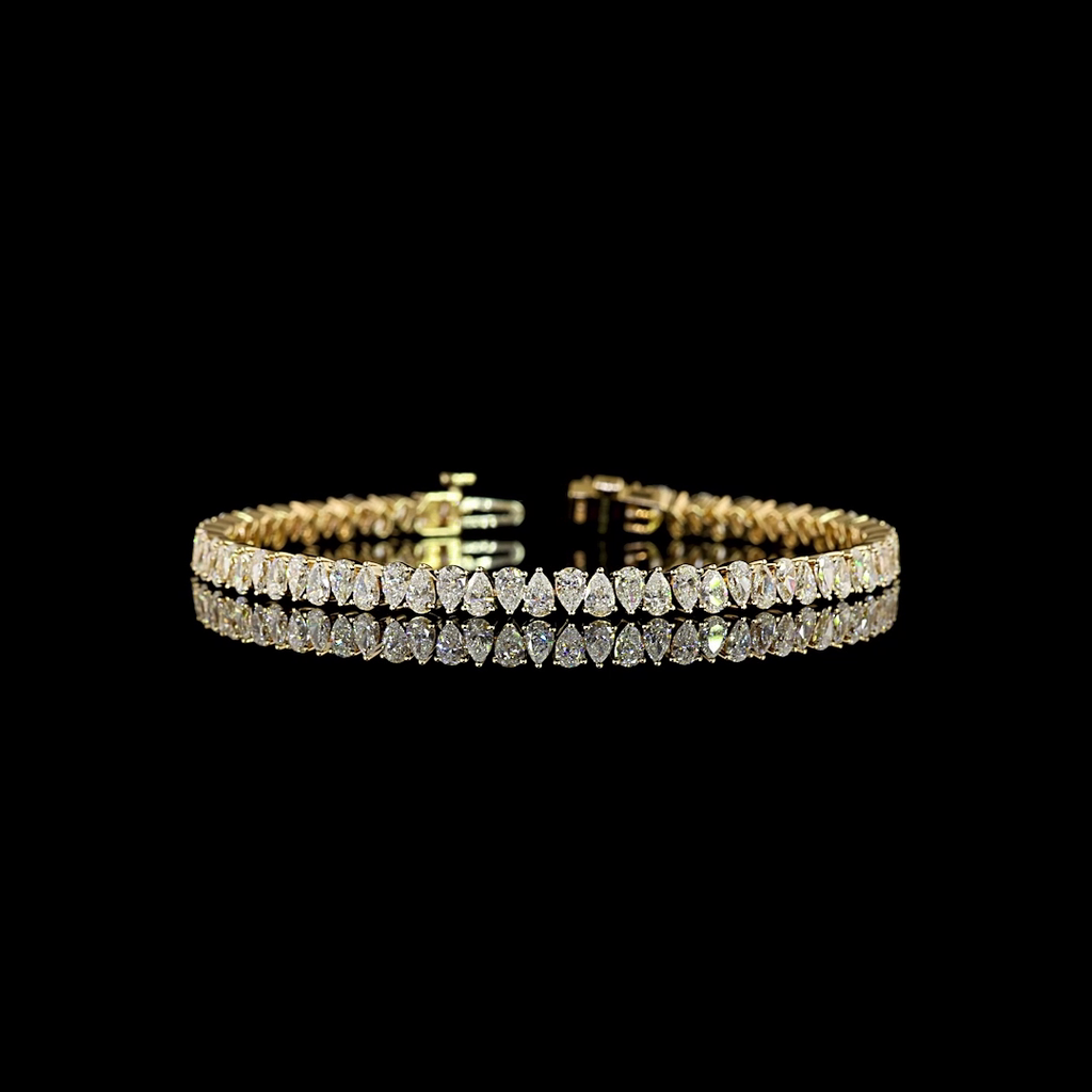 6.09 Cts 14k Yellow Gold Pear Shape Tennis Bracelet