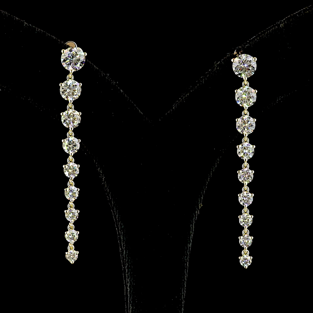 4.91 Cts 14k Yellow Gold Round Shape Hanging Earring