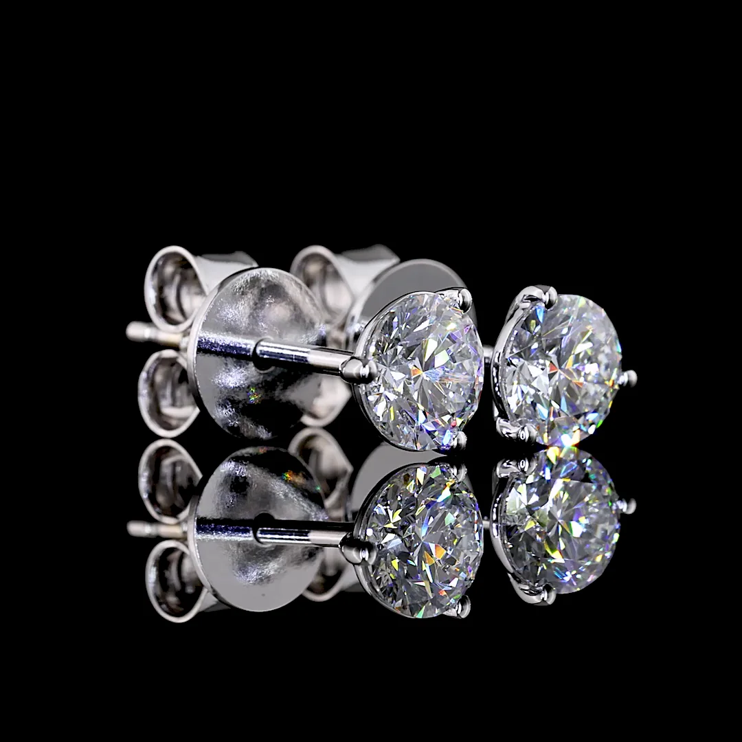 1.01 Cts 14k White Gold Round Shape Studs Earring