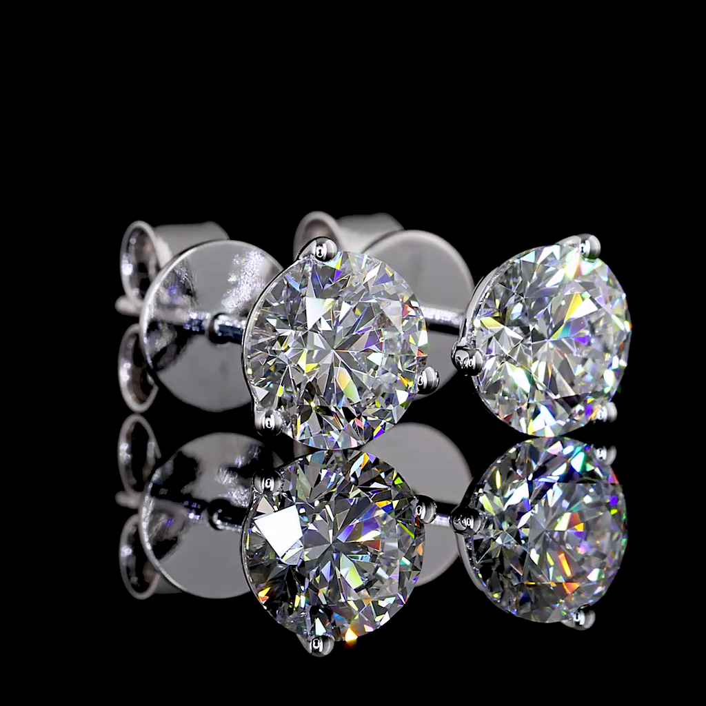 1.48 Cts 14k White Gold Round Shape Martini Earring